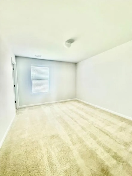 Building Photo - 212 Himalaya Way