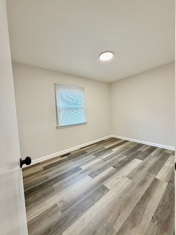 Building Photo - 3346 Bernice Rd