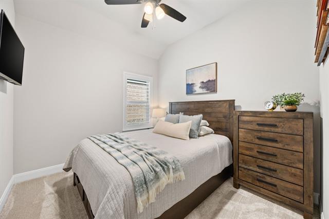 Building Photo - 2102 Clearwater Way