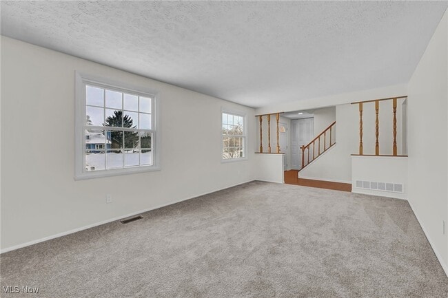 Building Photo - 5601 Sunset Dr