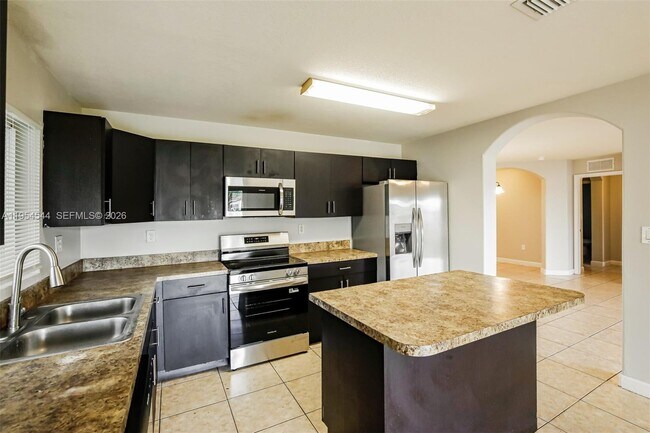 Building Photo - 13660 SW 253rd St