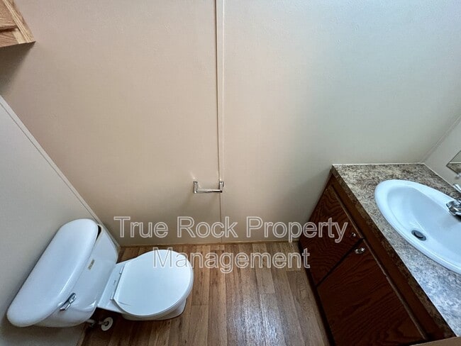 Building Photo - 16816 County Rd 1525