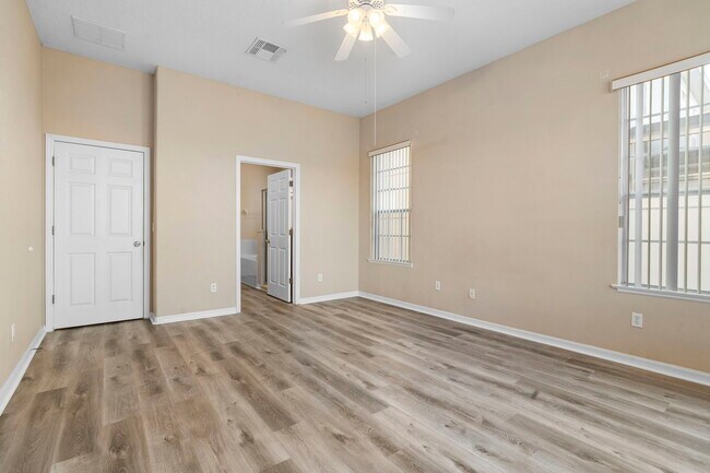 Building Photo - 2731 Sand Arbor Cir