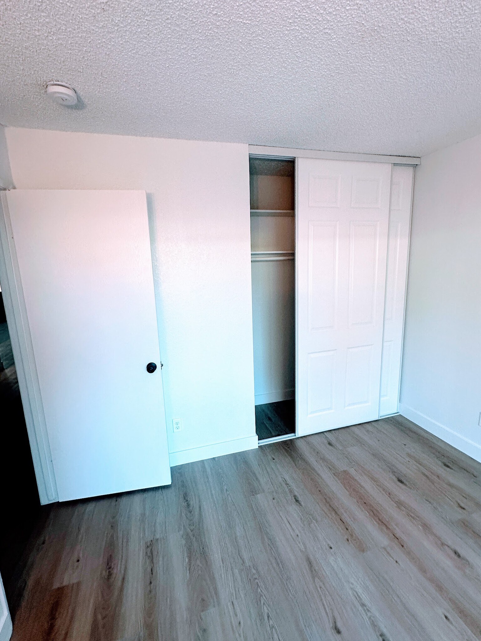 Building Photo - 3401 Egmont Way