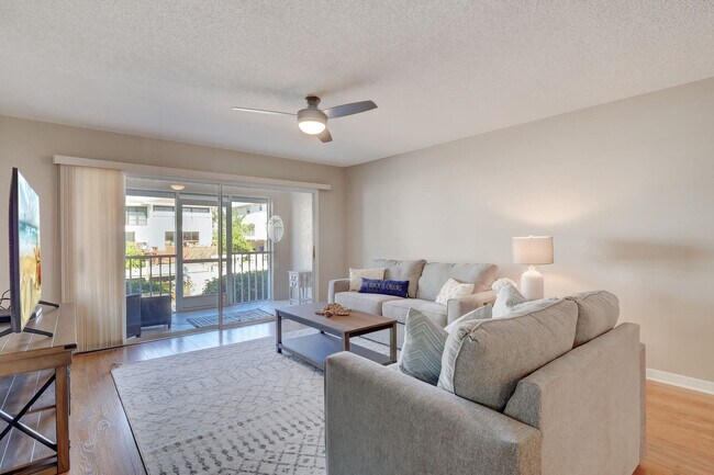 Primary Photo - 1501 Chesapeake Ave