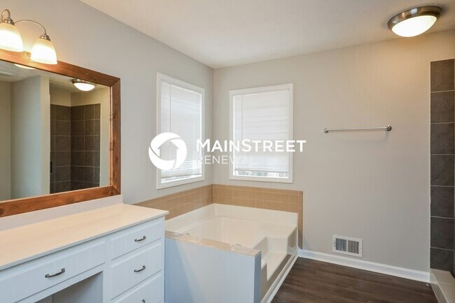 Building Photo - 3 Bedroom Pet-Friendly Home in Conyers, GA...