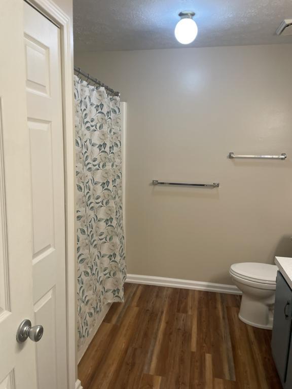 Building Photo - 8982 Portage Pointe Dr