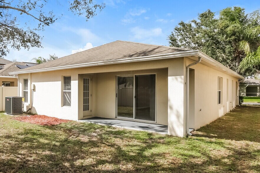Building Photo - 7804 Maroon Peak Dr