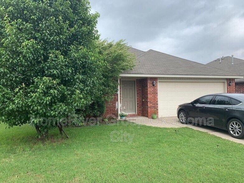 Primary Photo - 8509 SW 46th Pl