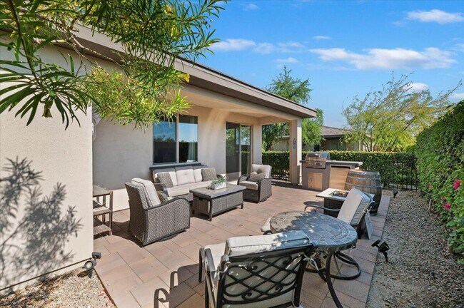 Building Photo - 51710 Ponderosa Dr.