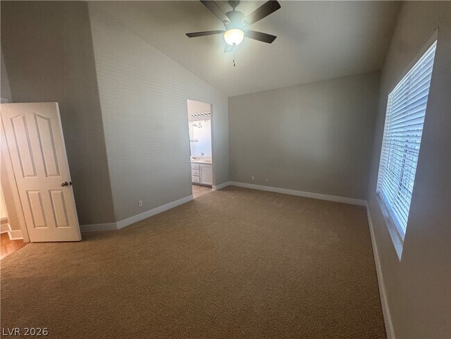 Building Photo - 1521 Tillman Falls Ave
