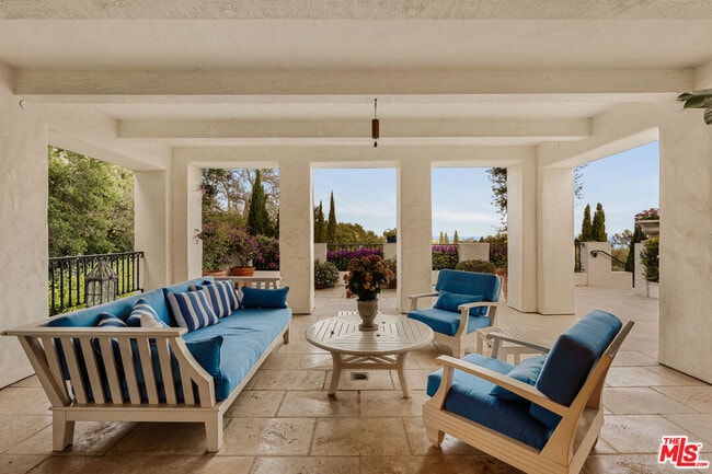 Building Photo - 848 Picacho Ln