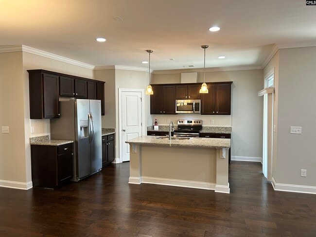 Building Photo - 905 Layton Way