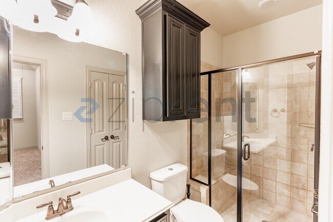 Building Photo - 300 Jack Ryan Ln