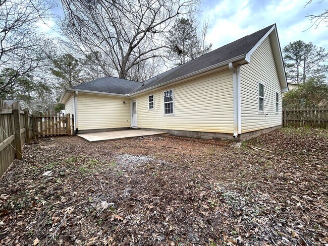 Building Photo - East Athens 3br Home FOR LEASE