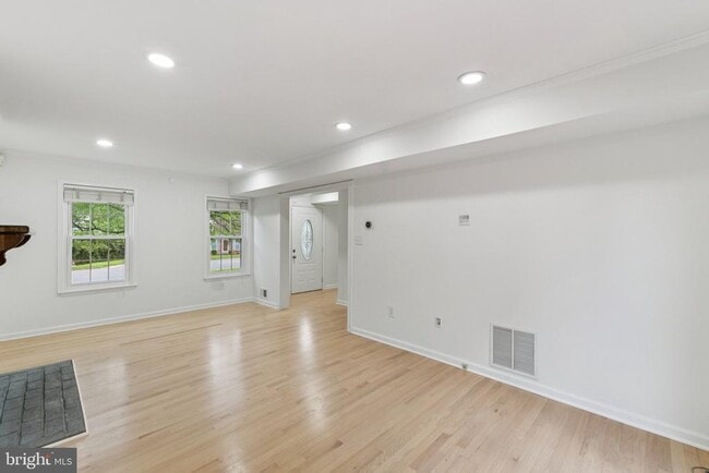Building Photo - 13412 Princedale Dr