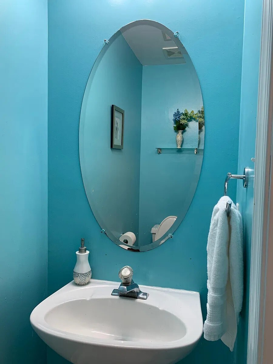 Building Photo - 304 Harvest Ln