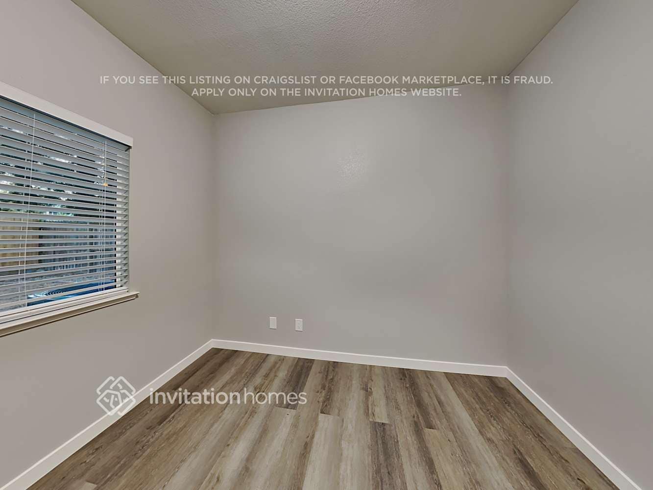 Building Photo - 8209 Filifera Way