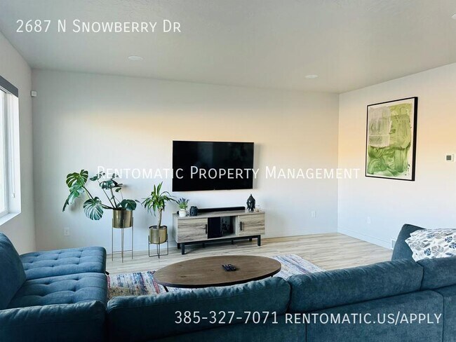 Building Photo - 2687 N Snowberry Dr
