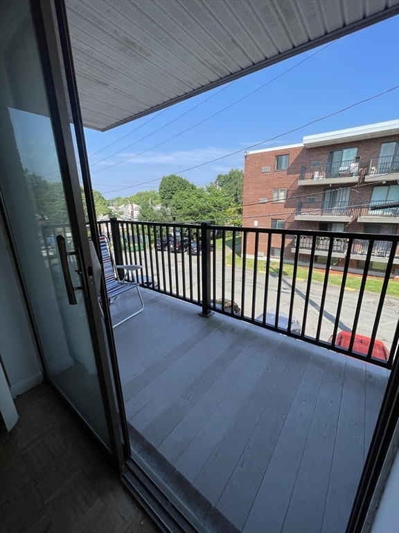Building Photo - 600 Governors Dr