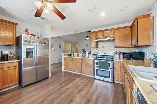 Building Photo - 6408 Woodstream Trail