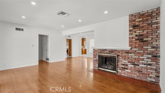 Building Photo - 19349 Friar St