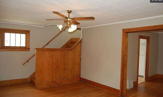 Building Photo - 825 Sylvan Ave