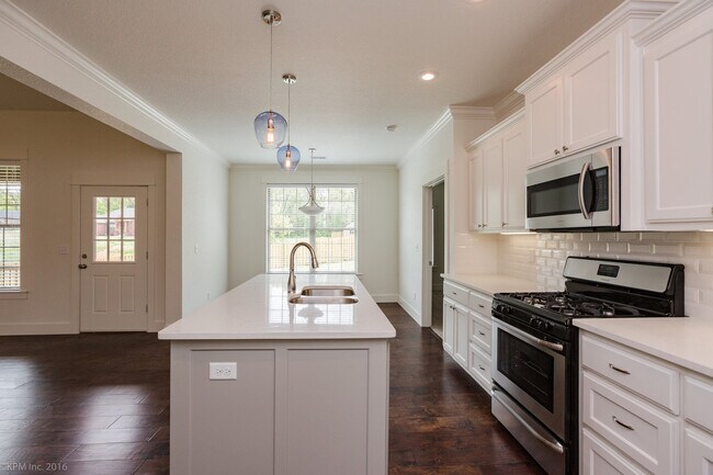 Building Photo - ***1531 Abbey***