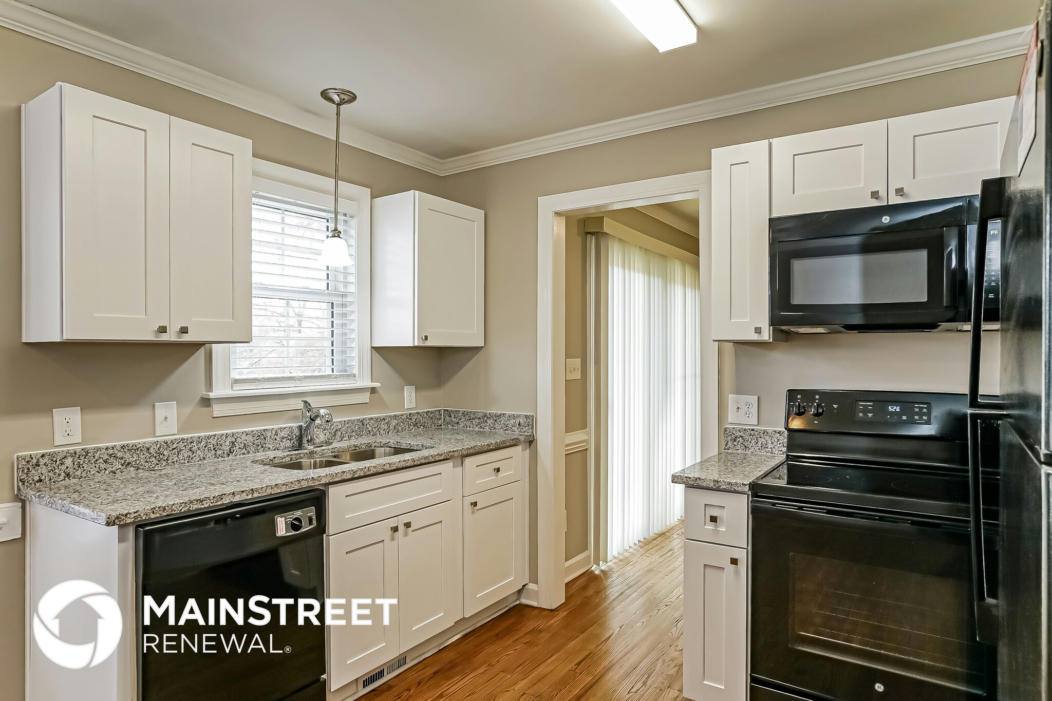 Building Photo - 1005 Strobus Ct