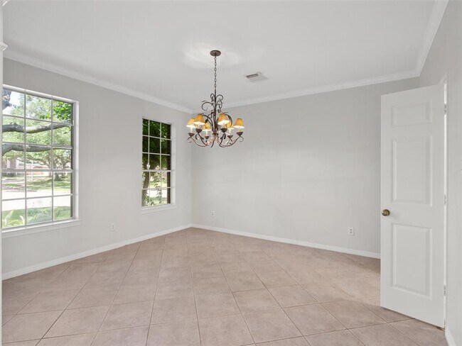 Building Photo - 23334 Fairbranch Dr