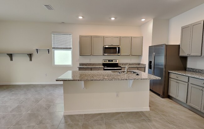 Building Photo - 1246 Lido Dr