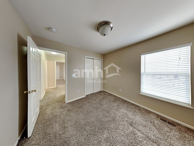 Building Photo - 8733 Langford Dr