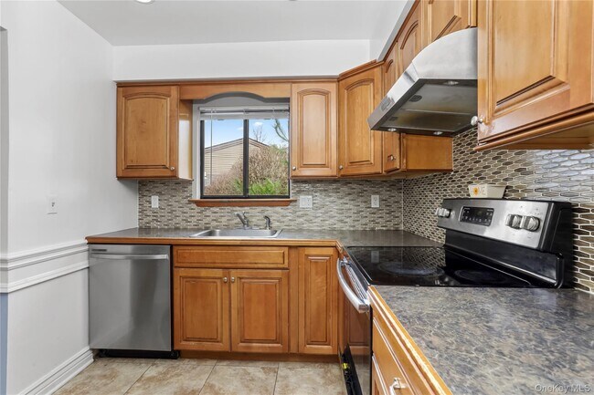 Building Photo - 21 Scenic Vw