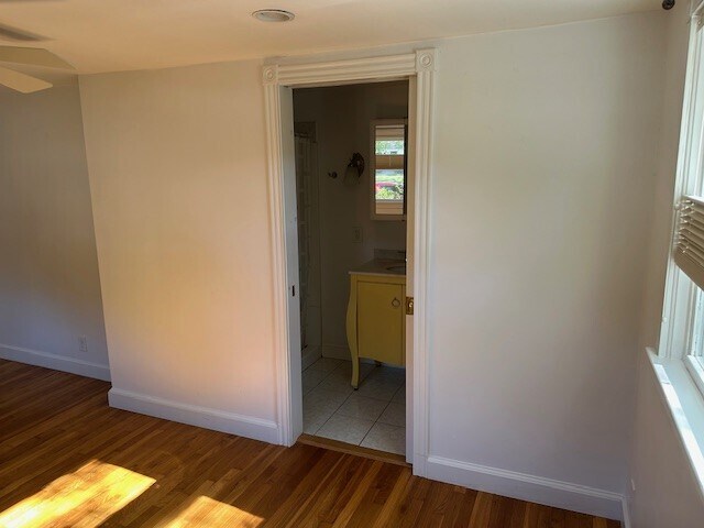 Building Photo - 25 Mountain Rd