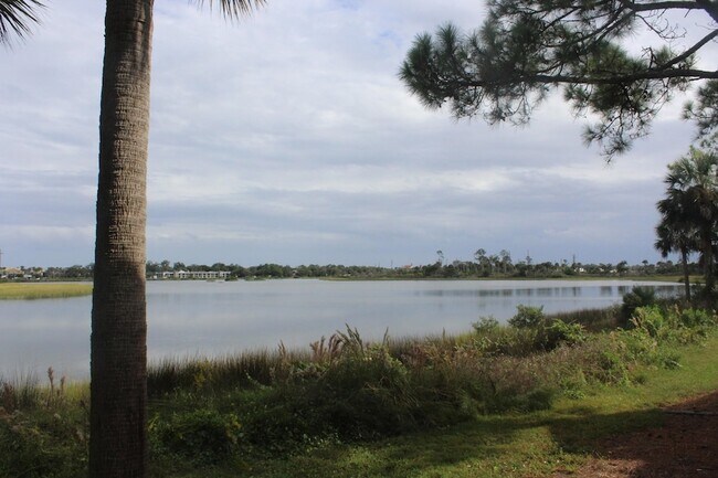 Building Photo - 3425 Haley Pointe Rd