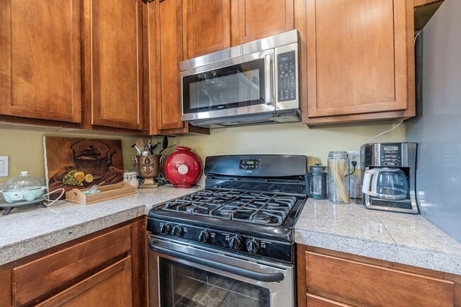 Building Photo - 12074 Tamar Dr