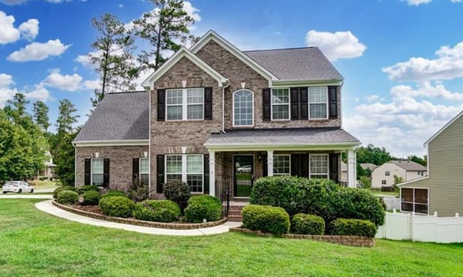 Building Photo - 4818 Summerside Dr