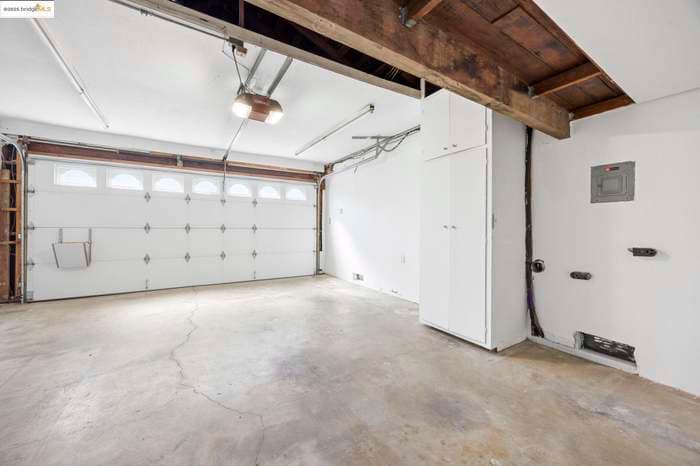 Building Photo - 20674 Forest Ave