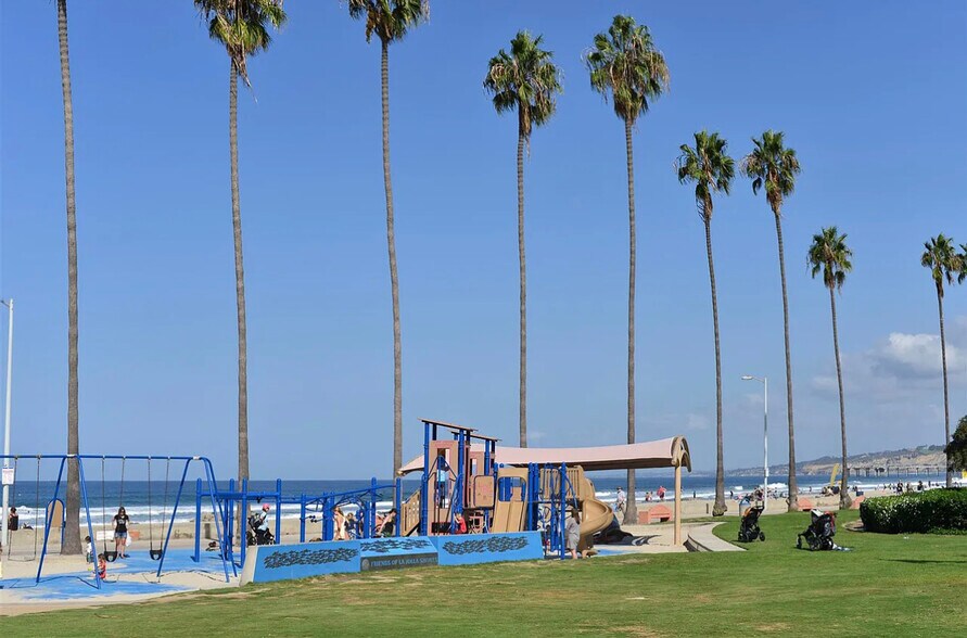 Building Photo - 8132 Camino Del Sol