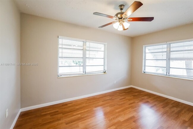 Building Photo - 1710 NW 109th St