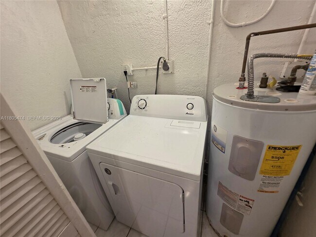 Building Photo - 820 Alabama Ave