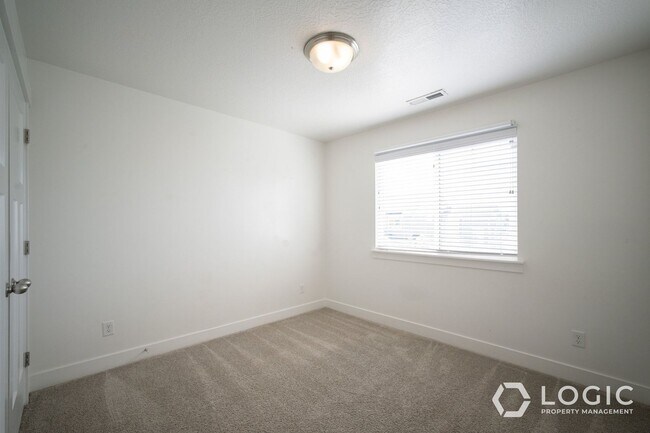 Building Photo - 3704 W 2380 N