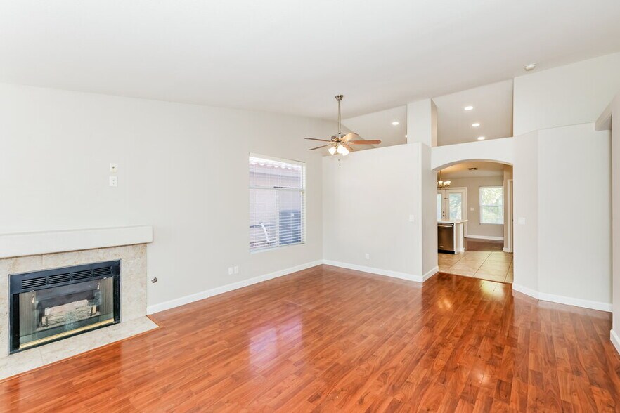 Building Photo - 5208 Still Breeze Ave