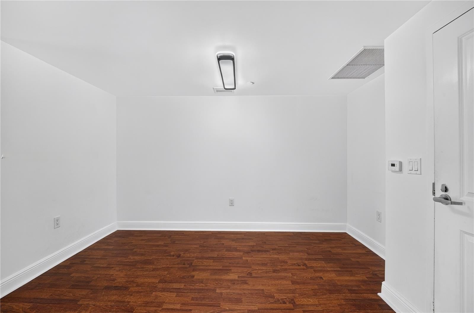 Building Photo - 1250 S Miami Ave