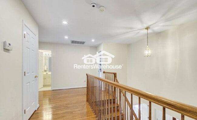 Building Photo - 6212 Massachusetts Ave