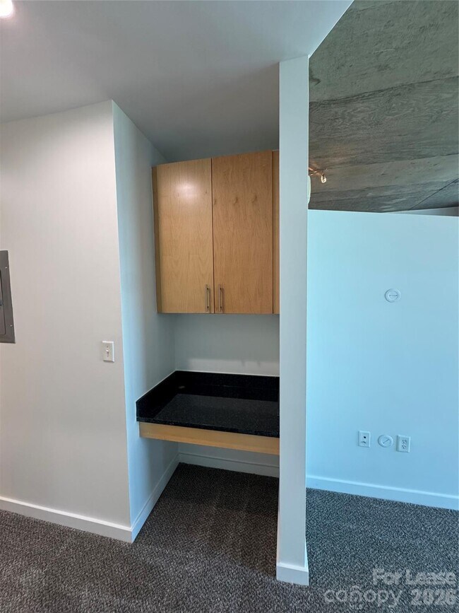 Building Photo - 210 N Church St