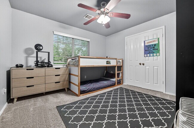 Building Photo - 11127 Quail Pass