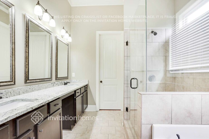 Building Photo - 227 Dublin Way