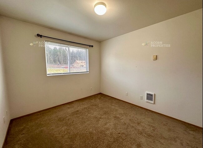 Building Photo - 402 Meadow Ct NW