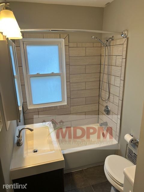 Building Photo - 2 br, 1 bath House - 3481 Bacon Ave